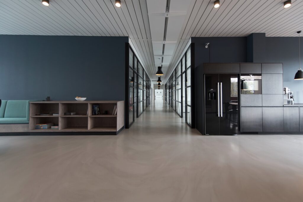 Moderner Büro-Arbeitsplatz